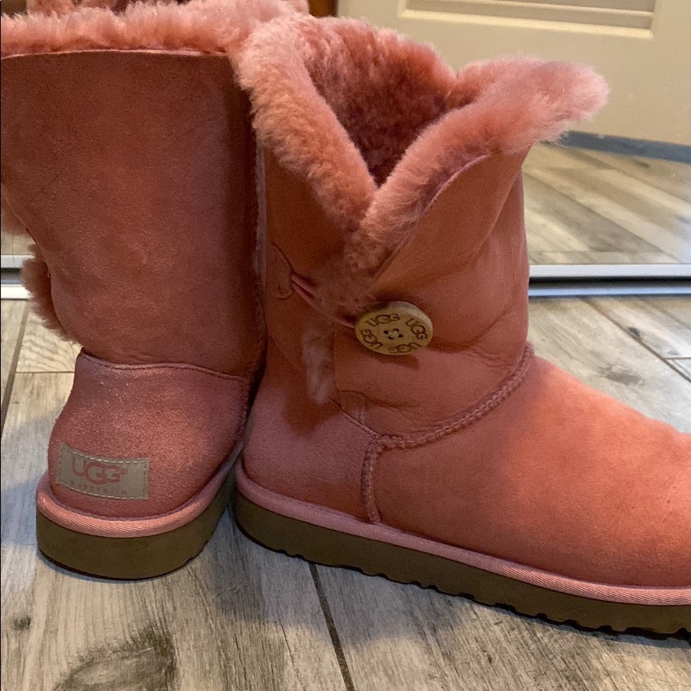 UGG Coral Shearling Boots with Button Accent size 8